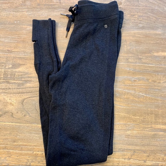 Lululemon Knit Stirrup Limited Edition Pant - Picture 2 of 10